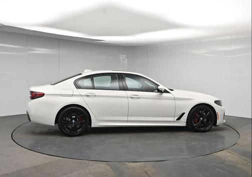 2022 BMW 540 i xDrive