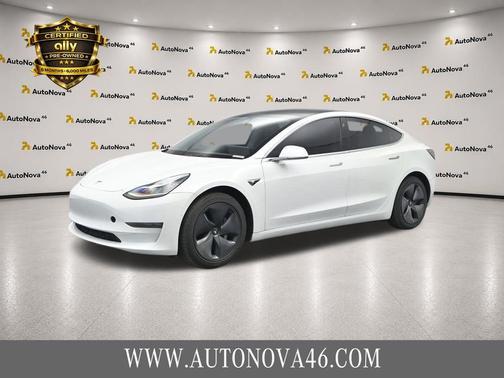 Pearl White Multi-Coat 2019 Tesla Model 3 Long Range
