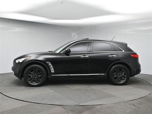 2016 INFINITI QX70 Base