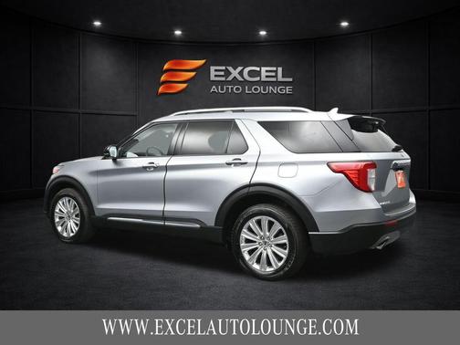 Silver Metallic 2020 Ford Explorer Limited