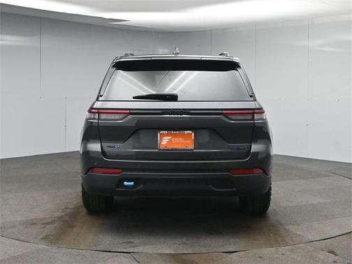2024 Jeep Grand Cherokee 4xe Trailhawk