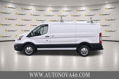 Oxford White 2022 Ford Transit-250 Base