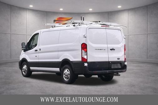 Oxford White 2022 Ford Transit-250 Base