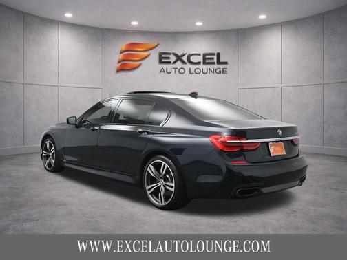 Carbon Black Metallic 2019 BMW 750 I