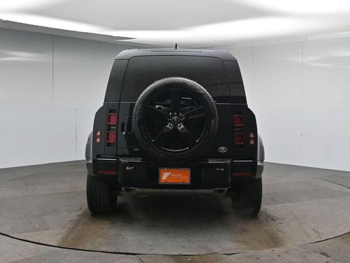 2023 Land Rover Defender 110 X-Dynamic SE