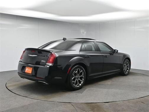 2018 Chrysler 300 S