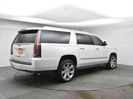 2017 Cadillac Escalade ESV Premium Luxury