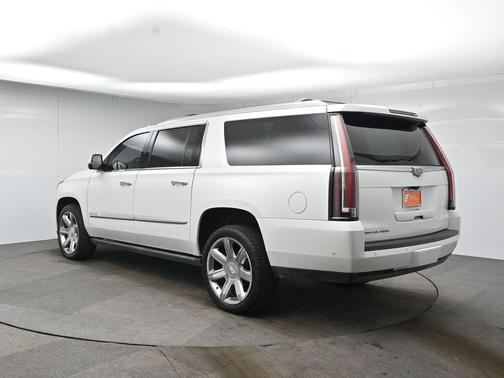 2017 Cadillac Escalade ESV Premium Luxury