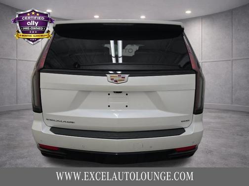 Crystal White Tricoat 2023 Cadillac Escalade ESV Sport