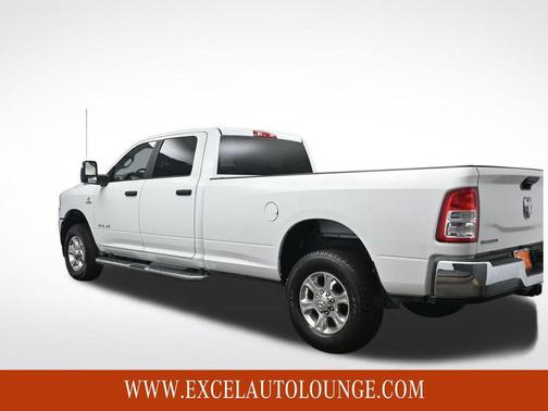 2024 RAM 3500 Big Horn Crew Cab 4x4 8' Box
