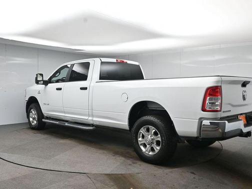 2024 RAM 3500 Big Horn Crew Cab 4x4 8' Box
