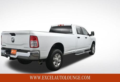 2024 RAM 3500 Big Horn Crew Cab 4x4 8' Box