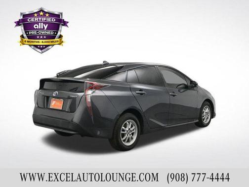 2016 Toyota Prius Two