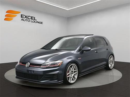 2020 Volkswagen Golf GTI 2.0T SE DSG