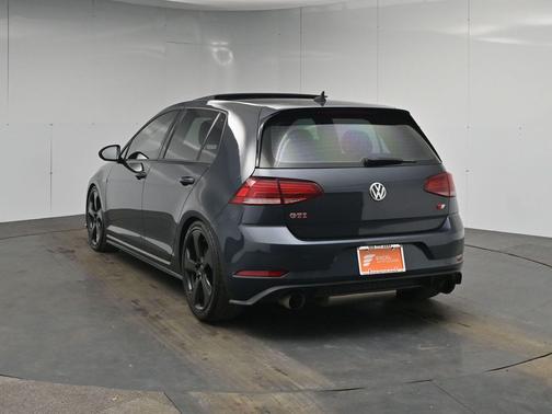 2020 Volkswagen Golf GTI 2.0T SE DSG