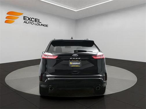 2021 Ford Edge ST Line