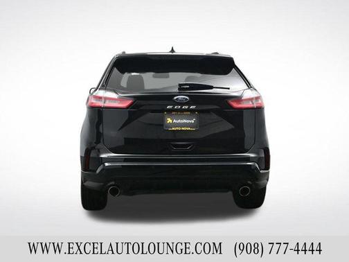 2021 Ford Edge ST Line