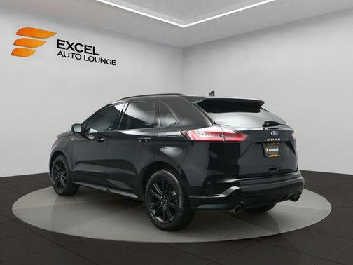2021 Ford Edge ST Line