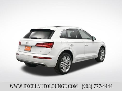 2020 Audi Q5 45 Premium Plus