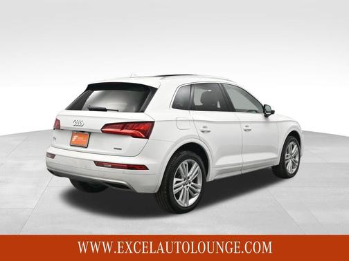 2020 Audi Q5 45 Premium Plus