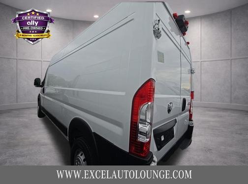 Bright White Clearcoat 2023 RAM ProMaster 2500 High Roof