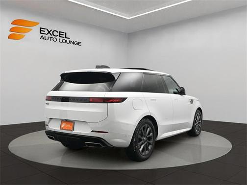 2024 Land Rover Range Rover Sport SE