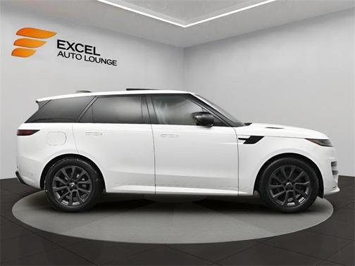 2024 Land Rover Range Rover Sport SE