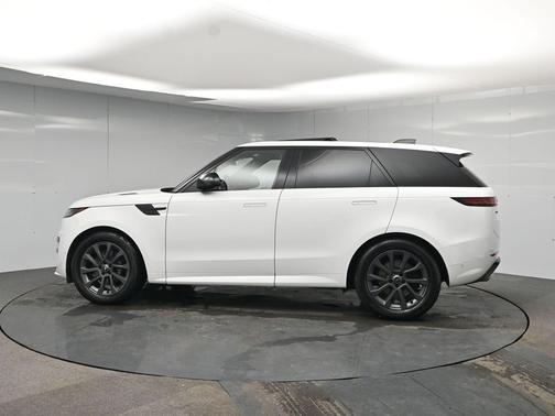 2024 Land Rover Range Rover Sport SE