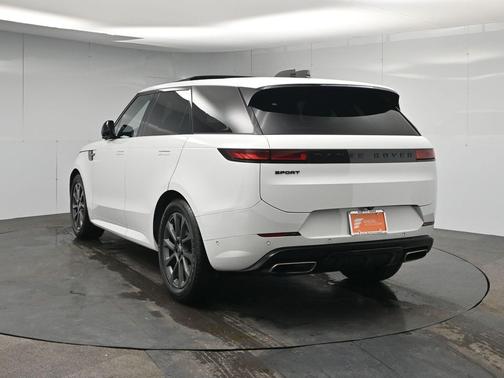 2024 Land Rover Range Rover Sport SE