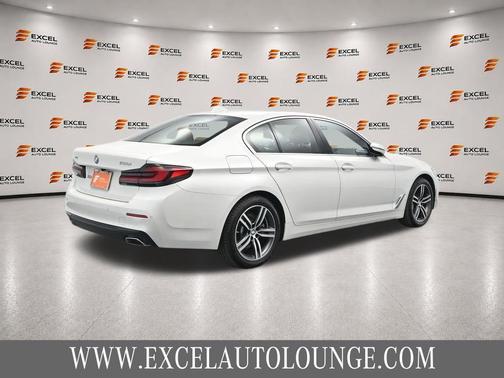 Mineral White Metallic 2023 BMW 530 i xDrive
