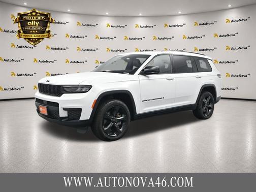 Bright White Clearcoat 2023 Jeep Grand Cherokee L Altitude