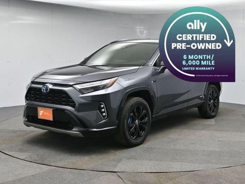 2022 Toyota RAV4 Hybrid SE