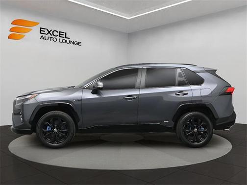 2022 Toyota RAV4 Hybrid SE