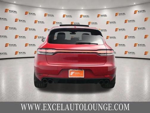 Carmine Red 2021 Porsche Macan Macan GTS