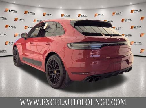 Carmine Red 2021 Porsche Macan Macan GTS