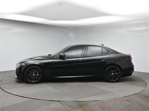 2020 Alfa Romeo Giulia Sport