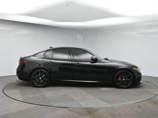 2020 Alfa Romeo Giulia Sport
