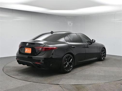 2020 Alfa Romeo Giulia Sport