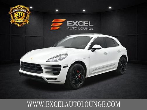 2015 Porsche Macan Turbo