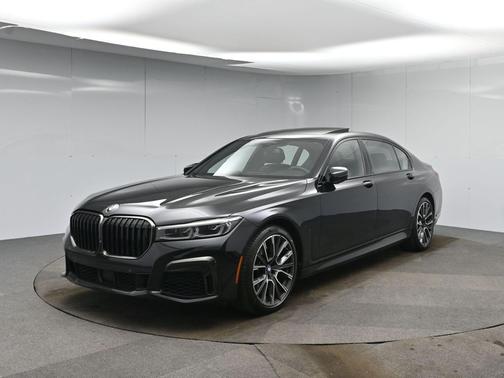 2021 BMW 750 i xDrive