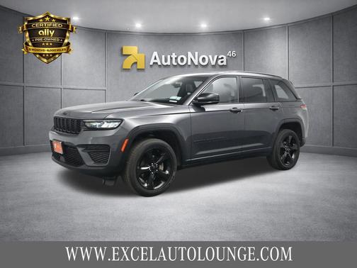Baltic Gray Metallic Clearcoat 2022 Jeep Grand Cherokee Altitude