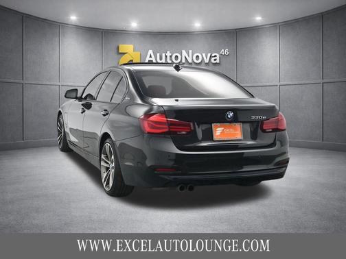 Black Sapphire Metallic 2018 BMW 330e iPerformance