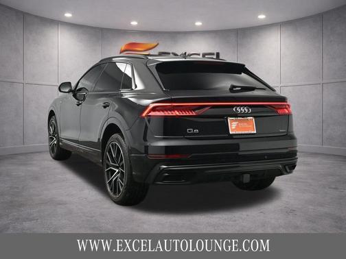 Orca Black Metallic 2019 Audi Q8 3.0T Premium