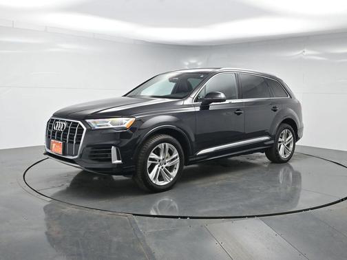 Orca Black Metallic 2021 Audi Q7 55 Premium Plus