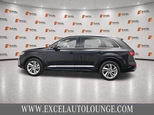 Orca Black Metallic 2021 Audi Q7 55 Premium Plus