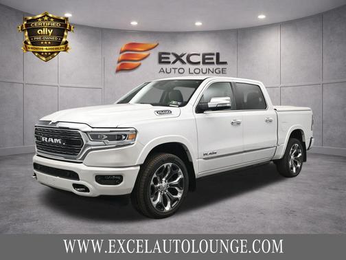 Ivory White Tri-Coat Pearlcoat 2021 RAM 1500 Limited