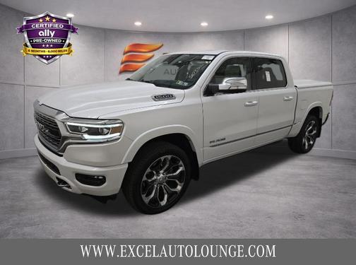 Ivory White Tri-Coat Pearlcoat 2021 RAM 1500 Limited