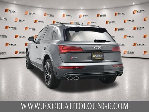 Daytona Gray Pearl Effect 2021 Audi SQ5 3.0T Premium Plus