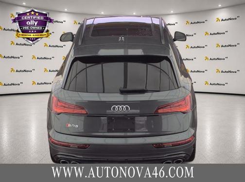 Daytona Gray Pearl Effect 2021 Audi SQ5 3.0T Premium Plus