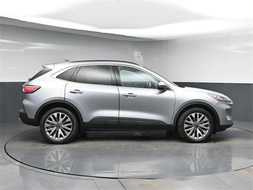 2021 Ford Escape Titanium